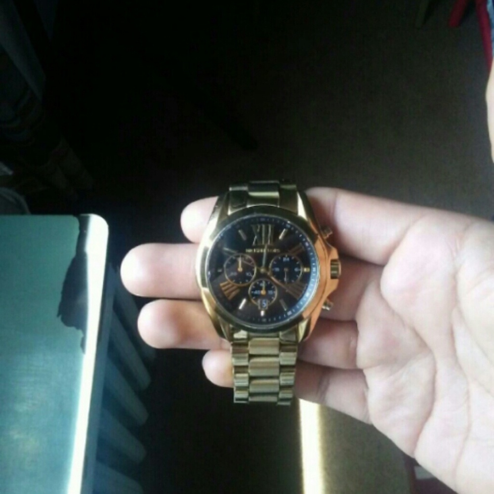 Michael kors gold watch unisex
